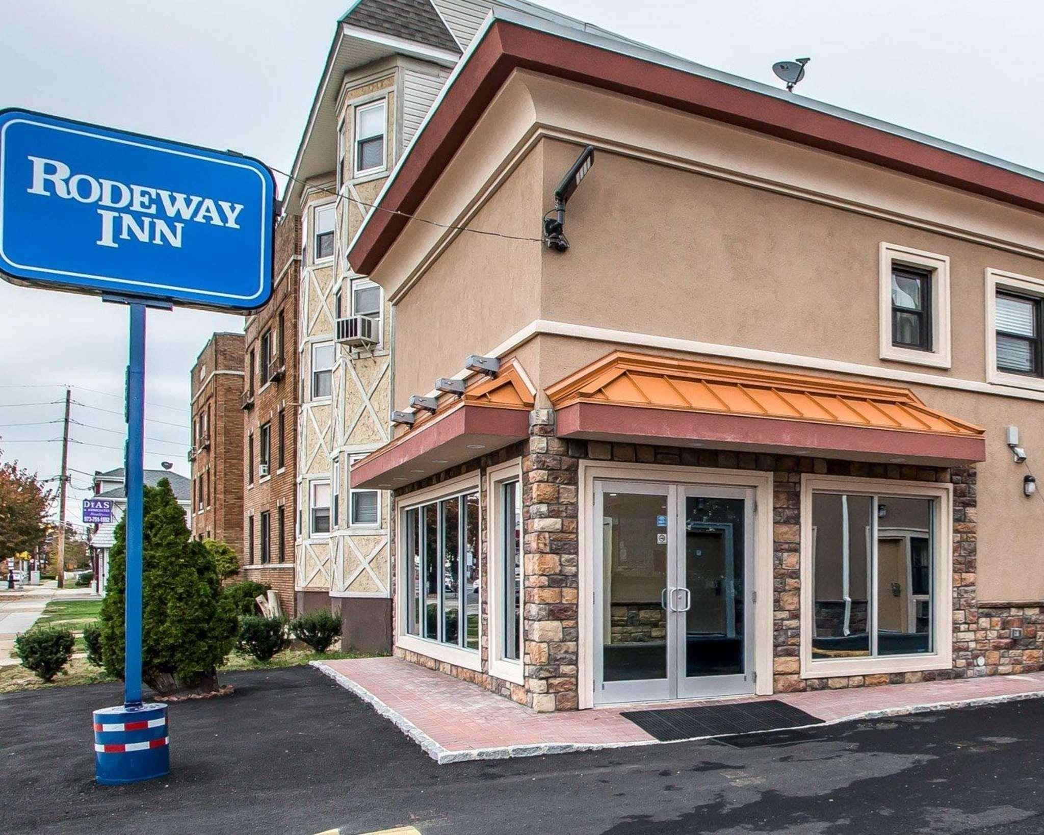 Rodeway Inn Belleville Exterior foto